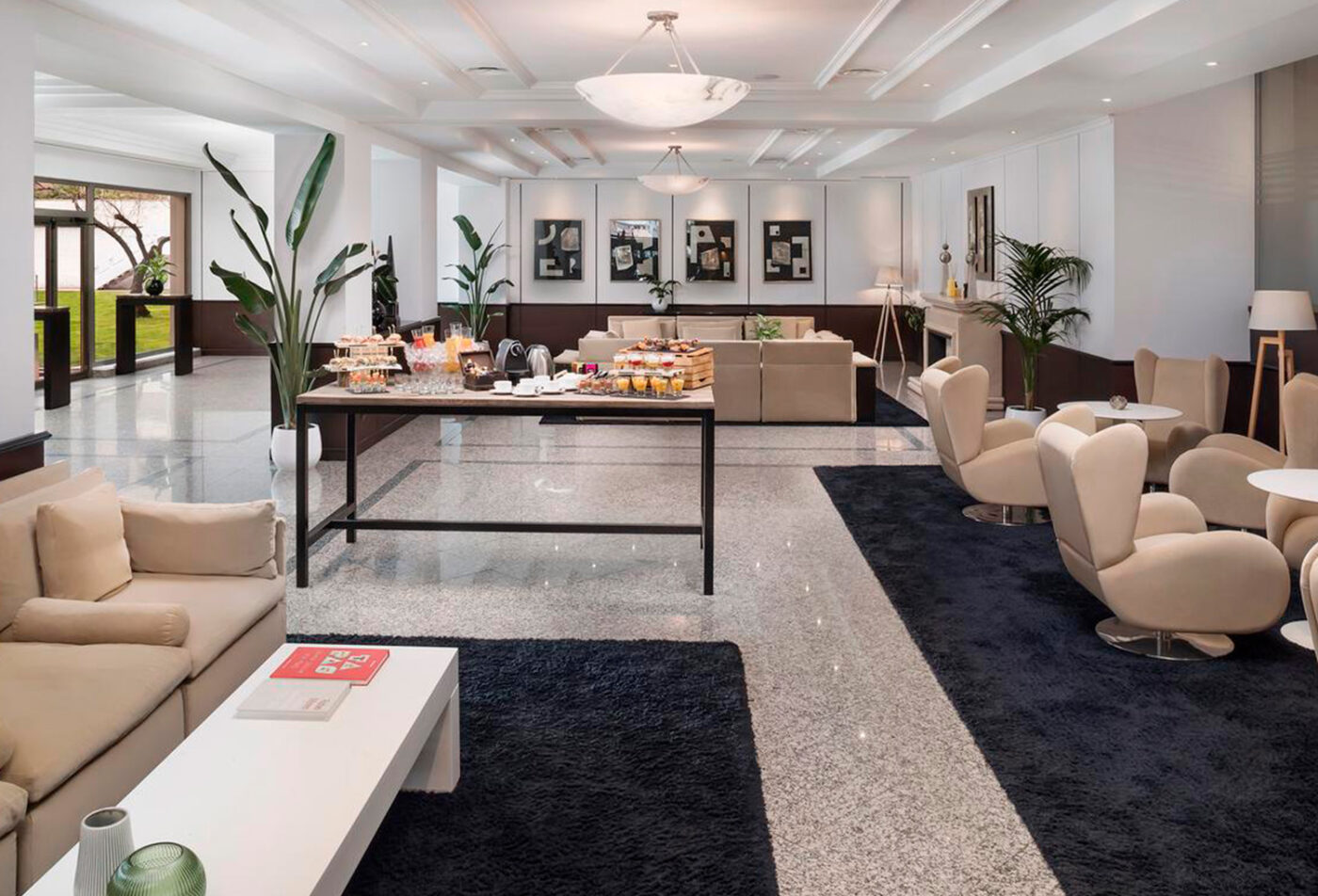 Reforma de Hotel Meliá Barajas en Madrid