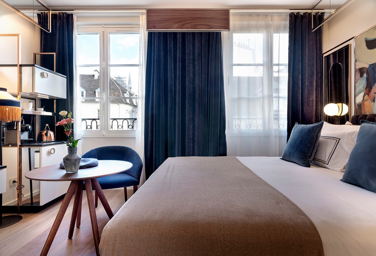 https://decostudio.com/en/our-projects/hotel-maison-colbert-paris/