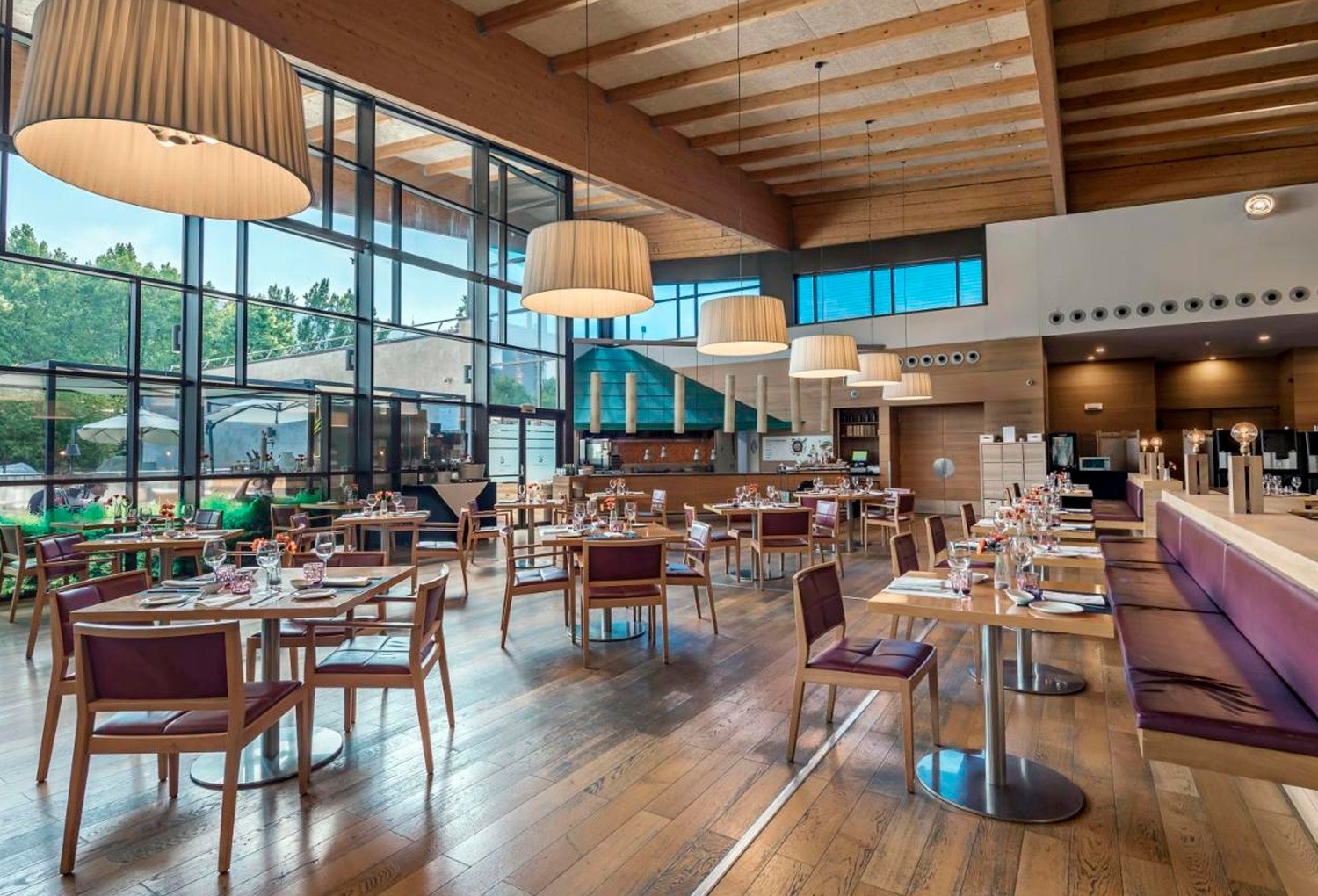 https://decostudio.com/en/our-projects/hotel-puerta-de-bilbao/