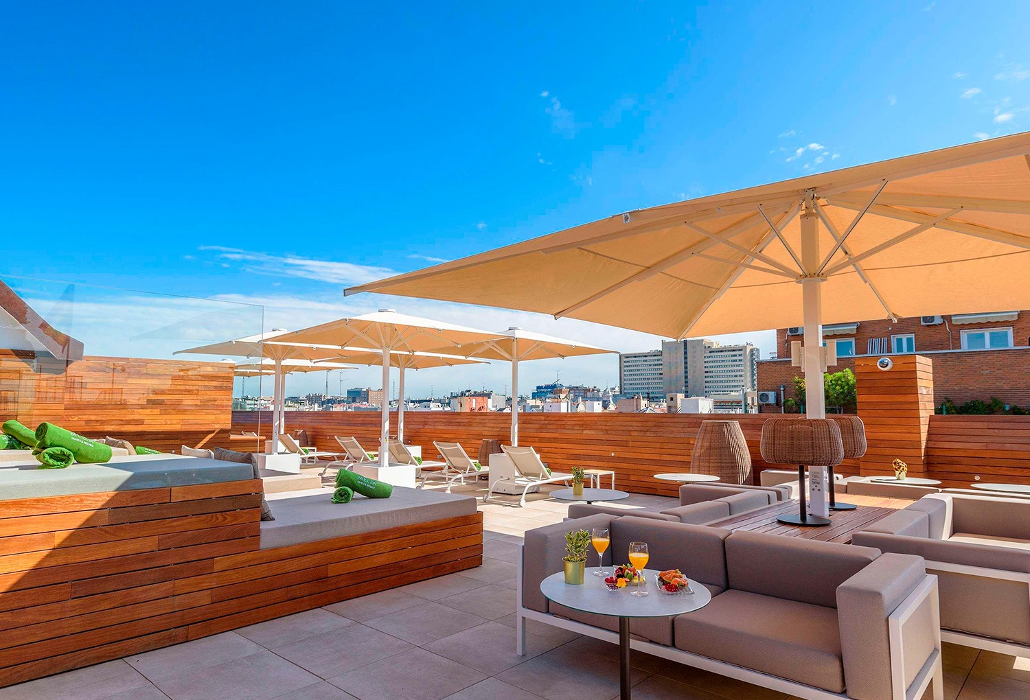 https://decostudio.com/en/our-projects/hotel-melia-serrano/
